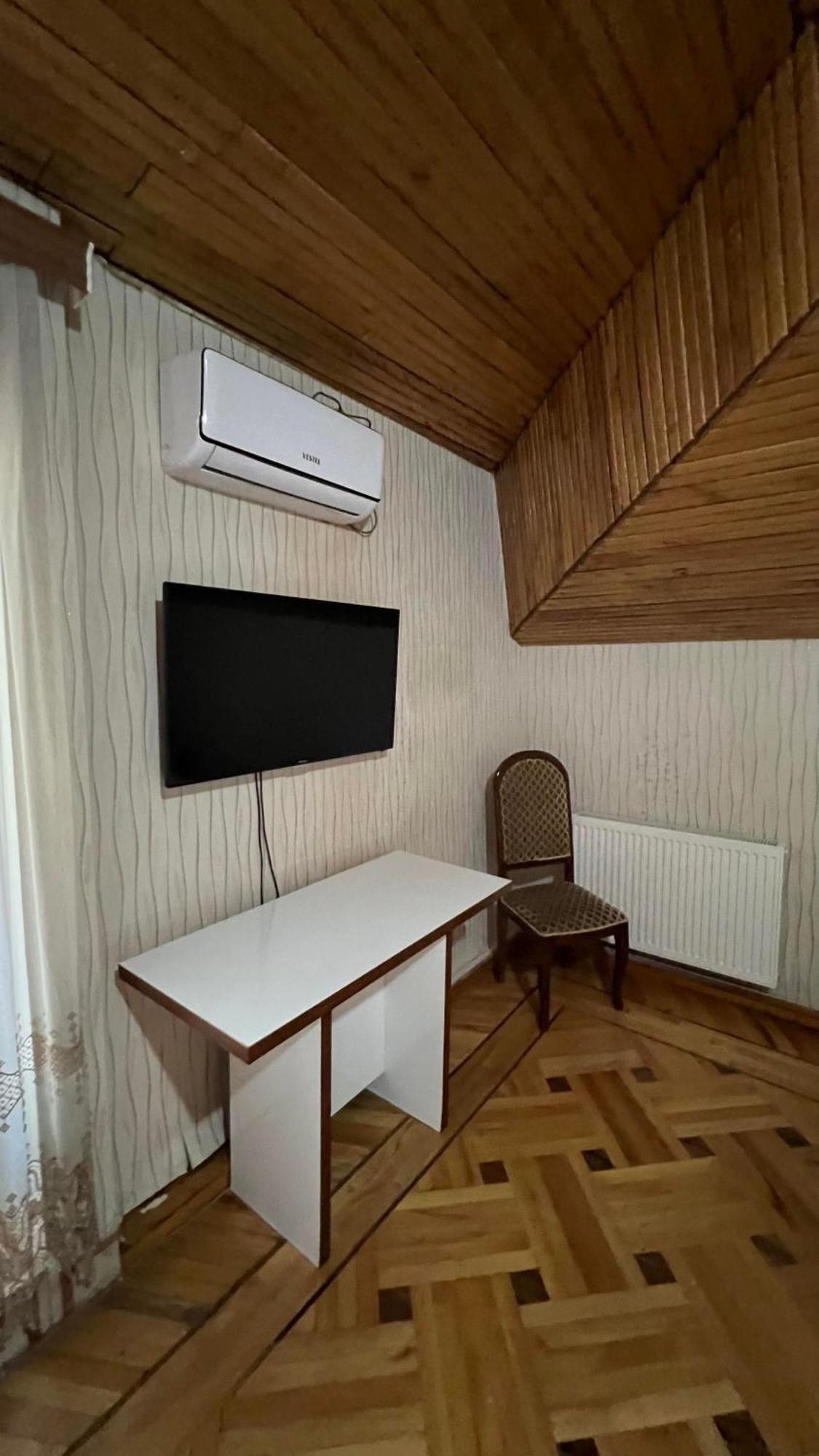 Отель Marco Polo Кутаиси Экстерьер фото